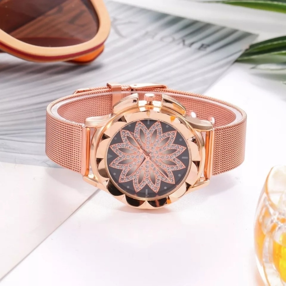 Fashion Women Rose Gold Flower Rhinestone Wrist Wa - Picture 2 of 10